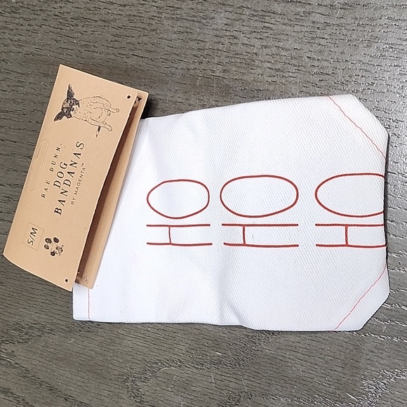 ⭐️2 FOR $15 ⭐️RAE DUNN HO HO HO DOG BANDANA - Picture 1 of 3